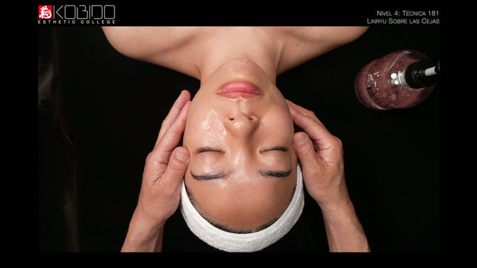 Técnica 181: Linryu Sobre las Cejas